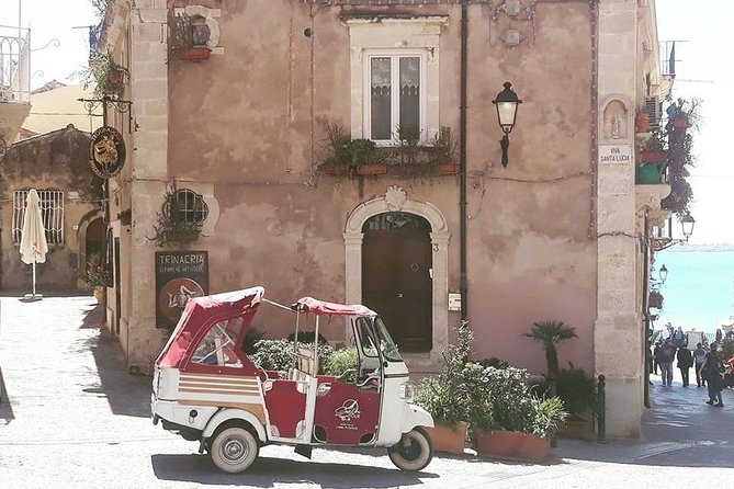 2 Hours Calessino/ Tuk tuk Tour to Syracuse and Ortigia Island - Why a Calessino or Tuk Tuk Works So Well in Ortigia