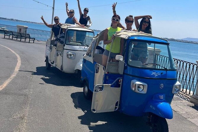 2 Hours Calessino/ Tuk tuk Tour to Syracuse and Ortigia Island - Stop 1 in Syracuse: Historic Centre and Local Pointers