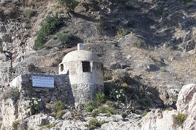 2-Hours Excursion to the Blue Grotto of Taormina in Isola Bella - The 2 Hours That Actually Feel Like a Coastal Escape