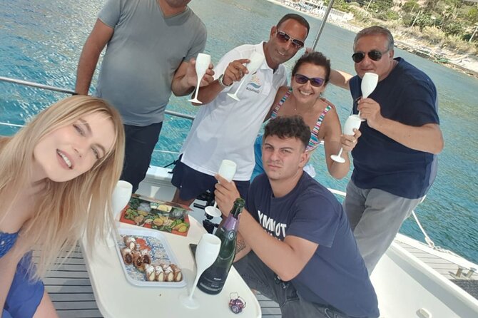 2 Hours Private Boat Tour Isola Bella Taormina Giardini Naxos - Price and value: what $480.61 per group buys you