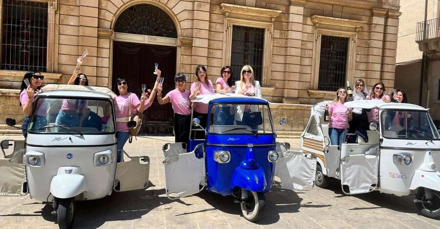 2 hours Tuk tuk tour in Siracusa - Meeting at Viale Montedoro, Then Letting the City Roll