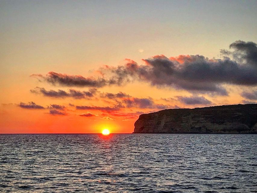 3-hour boat trip at sunset with the sighting Delfini - The Fisheri family captain vibe: competent and local