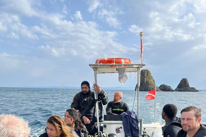 Aci Castello Immersioni per Subacquei Brevettati - Under the surface: lava textures, Mediterranean sea life, and wreck potential