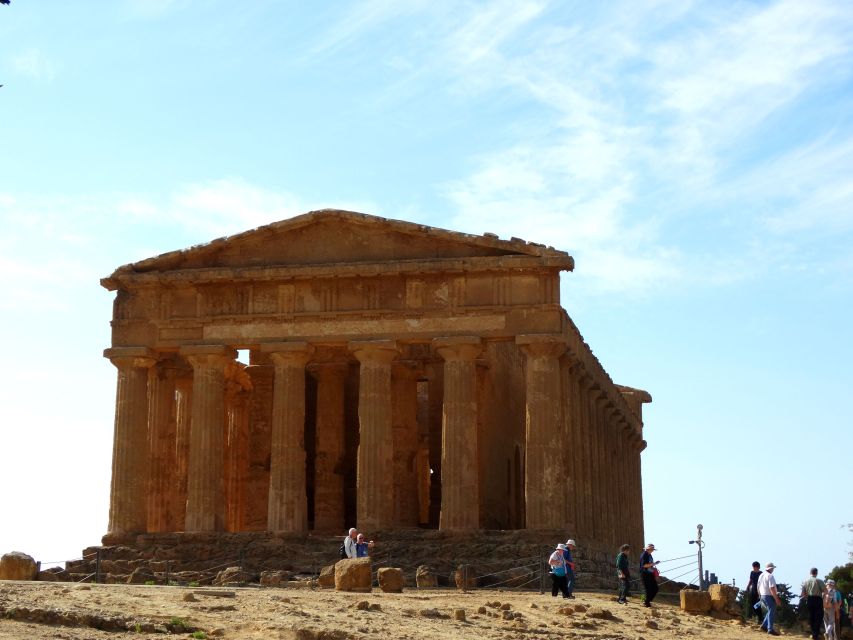 Agrigento: Private Tour of Ancient Akragas with Local Guide - Temple of Jupiter (Zeus) and the Telamons: giants, earthquakes, and scale