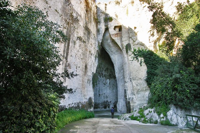 Ancient Syracuse: private guided tour of the Neapolis archaeological park - Why the Neapolis route works so well