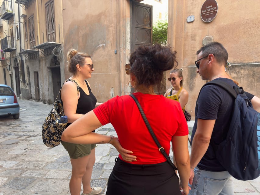Anti-Mafia Heroes (Cool Hours) Morning Walking Tour - Punto Pizzo Free: a guided pause that keeps the story moving