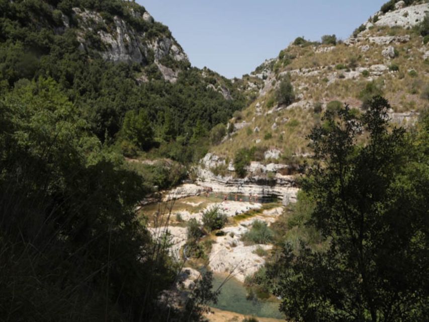 Avola: Cavagrande del Cassibile Reserve Hiking Tour - Kakyparis River and the Uruvi Potholes of the Giants