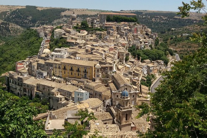 Baroque shades of Sicily (Noto, Modica and Ragusa day tour) - Comfort and pacing on the road: why the vehicle setup matters