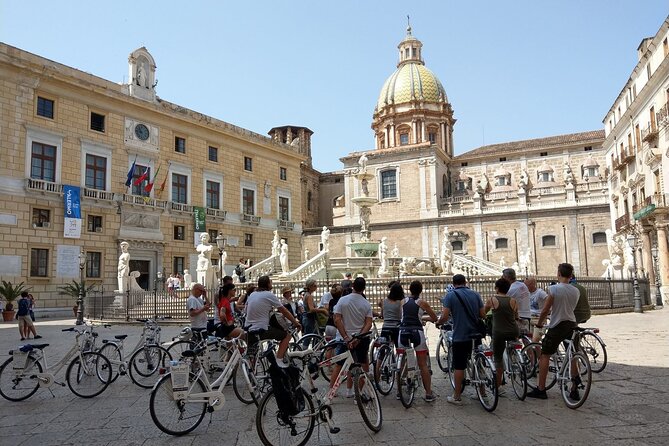 Bike tour of the historic center of Palermo with tasting - A 3-Hour Bike Ride That Gives Palermo Its Shape