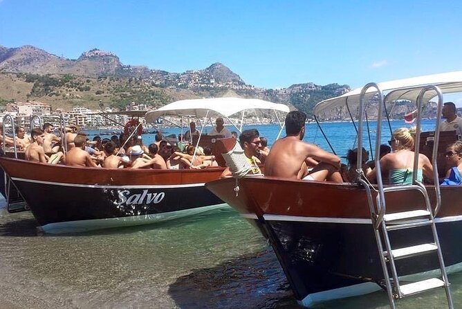 Boat excursion Taormina Giardini Naxos - Scoglio della Croce, the cave of love, and the grotto passes