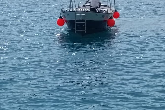 Boat excursion to Cefalu with aperitif - Getting to Porto di Cefalù, then sailing right back