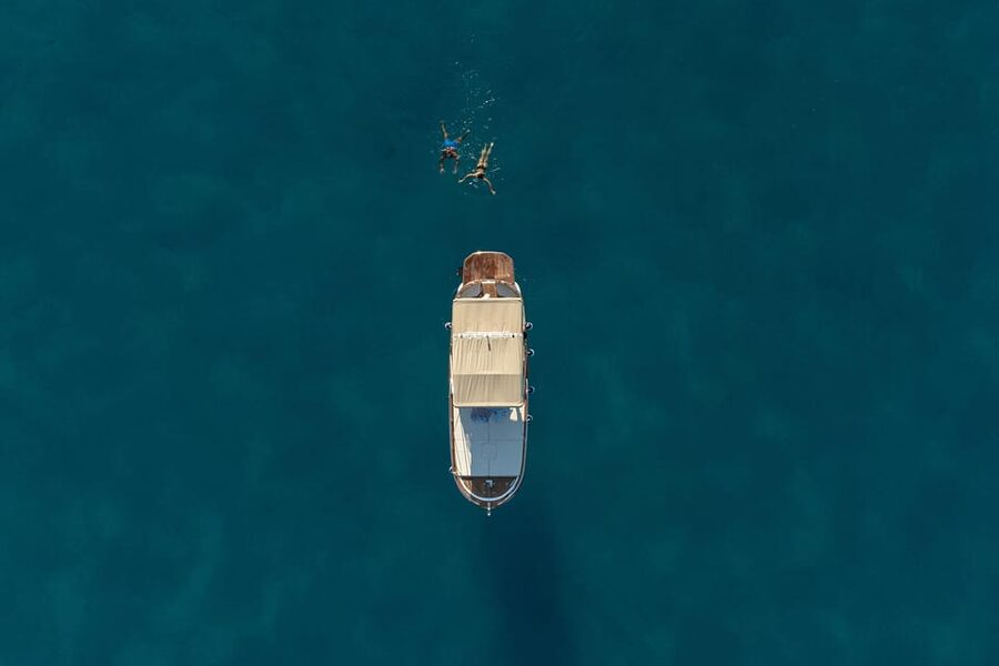 Boat Tour in Palermo: Aperitif in the Gulf of Mondello - Stop 1 swim at Spiaggia Vergine Maria: snorkeling setup and timing