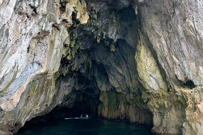 Boat tour of Ortigia, sea caves, Pillirina and snorkeling - Ortigia by boat: what makes this route special