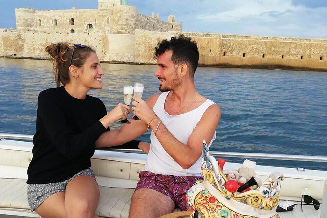 Boat tour of Ortigia, sea caves, Pillirina and snorkeling - Sea caves and the swim stop: the part that usually wins people over