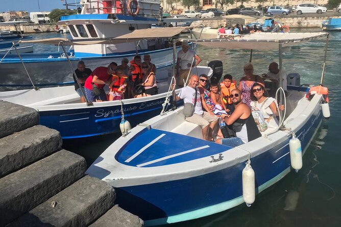 Boat tour Pillirina, sea caves Syracuse and Ortigia - Pillirina beach stop and the Plemmirio marine area