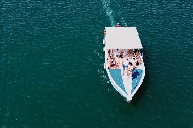 Boat tour Pillirina, sea caves Syracuse and Ortigia - Meeting in Syracuse, then heading out for cave and coast views