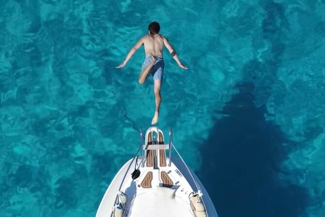 Boat tour to Egadi Favignana and Levanzo islands from Trapani - Arrival at Via dei Gladioli and What the Day’s Rhythm Looks Like