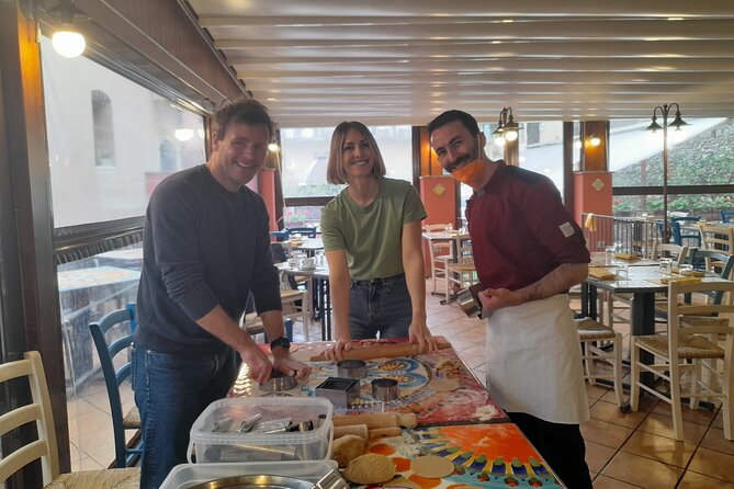 Cannoli Cooking Class in Taormina - Frying Your Cannoli: Heat, Timing, and Calm Focus