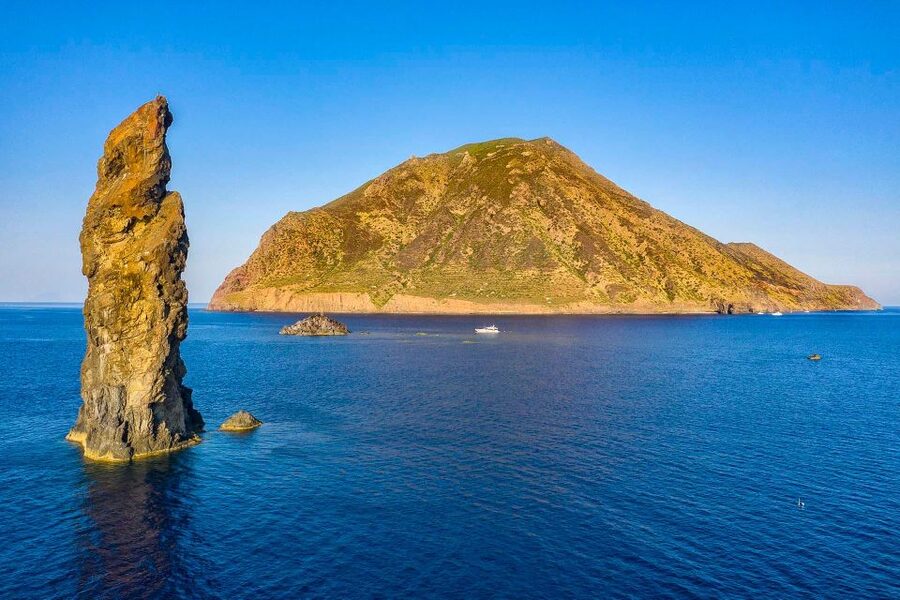 Capo d'Orlando: Mini-cruises to Lipari, Salina and Filicudi - Lipari: museum visits, cathedral stops, and pumice surprises