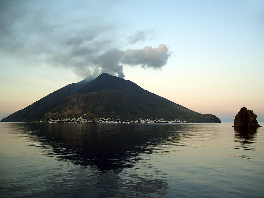 Capo d'Orlando: Mini-cruises to Salina Panarea and Stromboli - Motonave Martina Comfort: Seats, Deck Views, and a Guide at Hand