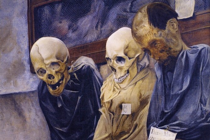 Capuchin Catacombs of Palermo - Inside the catacombs: corridors, mummification methods, and social history