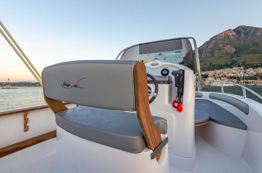 Castellammare del Golfo: Rent a Boat Without a Skipper - Self-drive boat freedom in Castellammare del Golfo