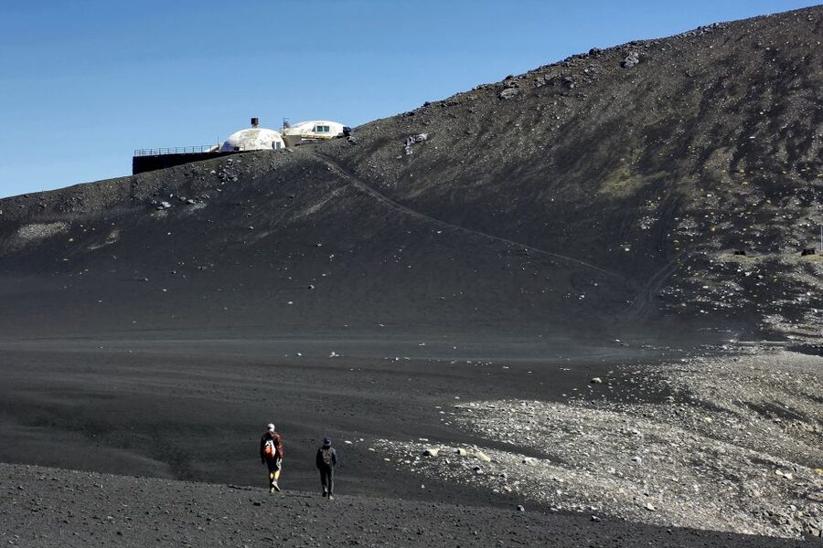 Catania: Amazing Etna Morning Tour with Pickup and Drop-Off - The guides make or break the day, and this one is strong
