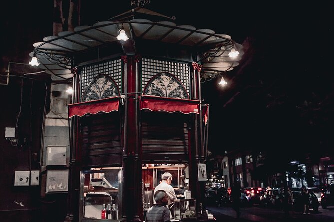 Catania authentic Street Food - Piazza Stesicoro: finishing with a final local flavor
