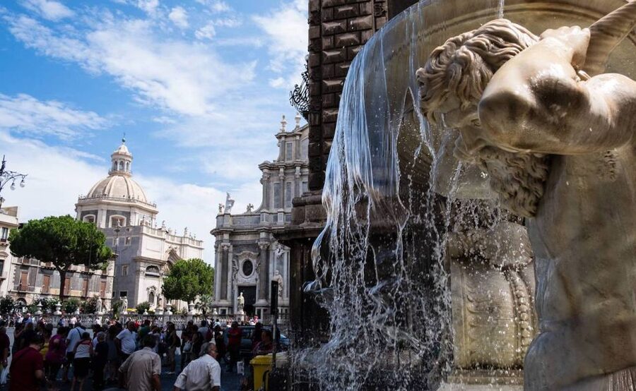 Catania: City Highlights Tour with Guide - Starting at the Elephant Statue, then into Piazza del Duomo