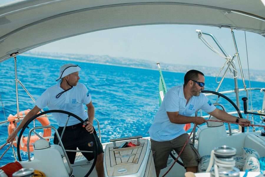 Catania: Coastline Sailing Trip 6hr with Aperitif and Lunch - Setting sail from Club Nautico Catania, inside the port