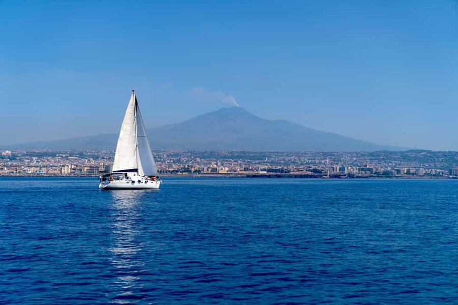 Catania: Cyclops Coast Cruise with Appetizer & Snorkeling - Boat comfort, crew energy, and that small-group advantage