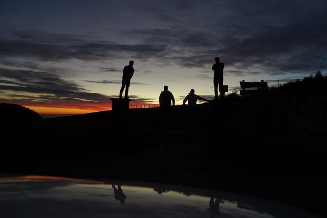 Catania: Etna Sunset Jeep Tour - Valle del Bove: the quick, dramatic viewpoint window