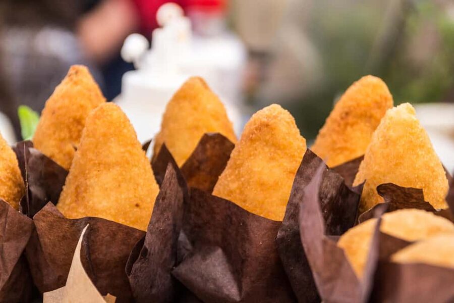 Catania: Guided Street Food Tour with Tastings - Inside the fish market for fried fish and local seafood tastes
