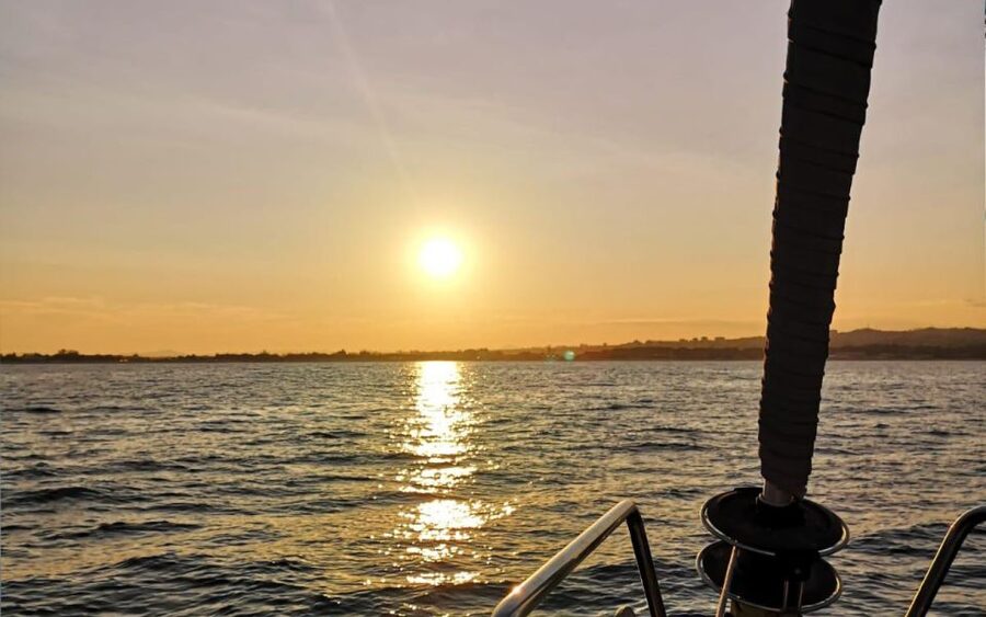 Catania: Guided Sunset Sailing Trip with Aperitif & Prosecco - Who should book this Catania sunset sail