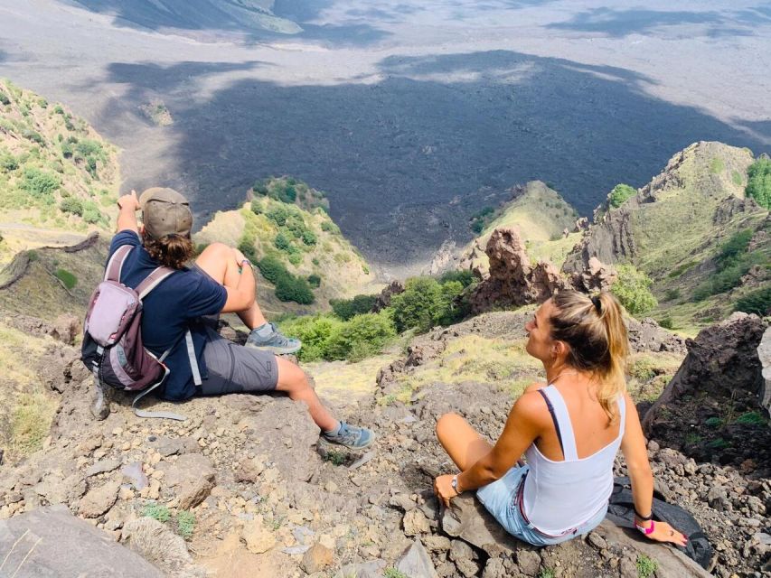 Catania: Guided Tour of Etna with Wine Tasting & Appetizers - From Catania to Etna: How the Day Gets You Up Close