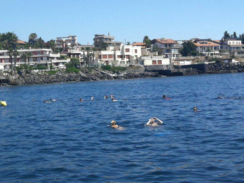 Catania, Isole Ciclopi: Snorkeling Trip - Snorkeling lava in the Gulf of Catania, near Aci Castello