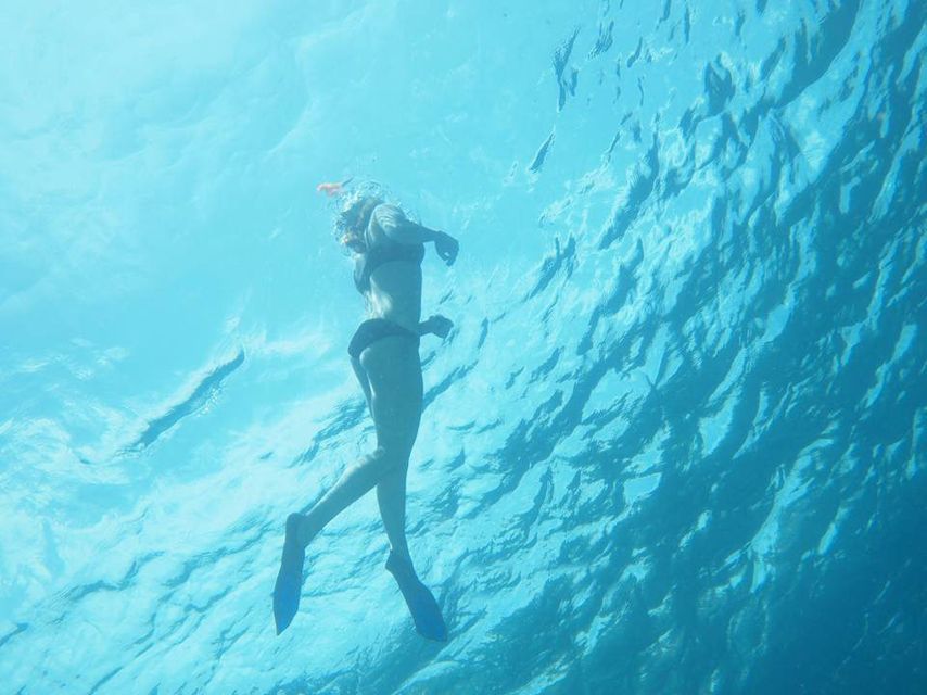 Catania, Isole Ciclopi: Snorkeling Trip - The warm finish: hot shower, tea, and Grandma’s biscuits