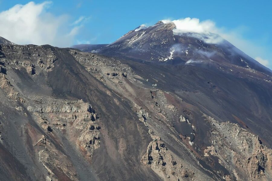 Catania: Mount Etna Trekking Trip off the Tourist Path - Key things that make this Etna trek work