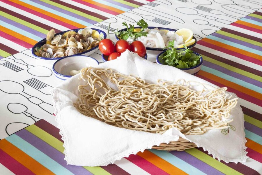 Catania: Pasta & Tiramisu Cooking Class at a Local's Home - Aperitivo Warm-Up: Prosecco and Nibbles Before You Cook
