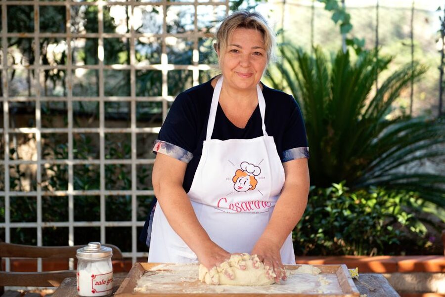 Catania: Private Cooking Class at a Local's Home - The 3-hour flow: from prep station to the long table