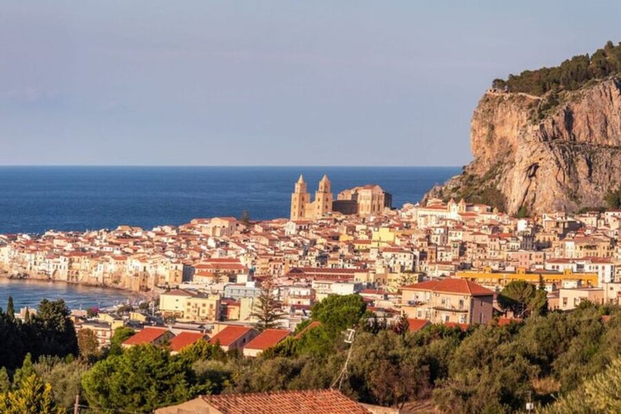 Catania: Private custom tour with a local guide - Photo stops and exterior-first sightseeing, with museum options when you want them