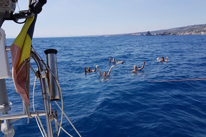Catania Sail, spritz and fun at sunset - What this Catania sunset cruise is really like