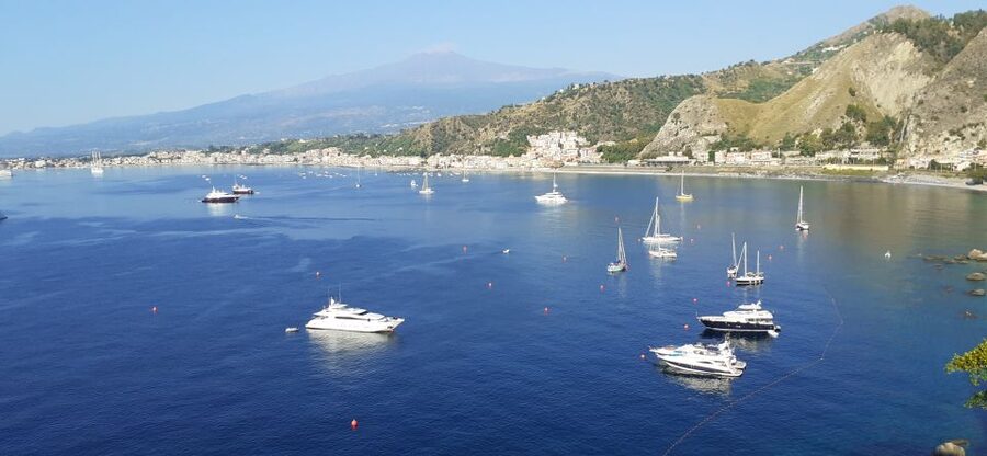 Catania: Savoca Godfather Tour & Taormina With Food Tasting - Savoca: medieval lanes and the Corleone-era stops