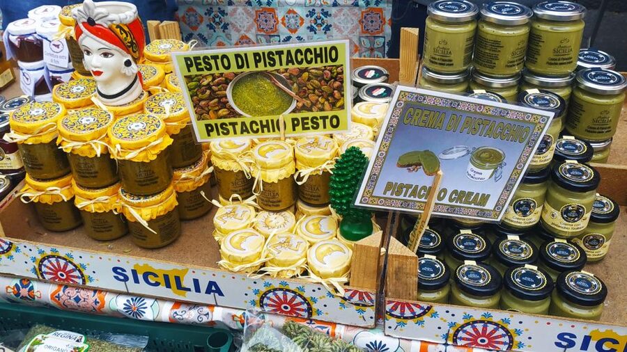Catania Street Food Tour: Fish Market & City Centre - Practical Planning: Shoes, Hunger, and When Pescheria Is Open