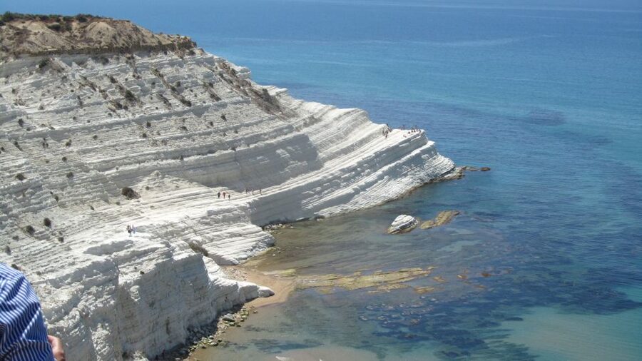 Catania: Valley of the Temples and Turkish Steps with Snack - Scala dei Turchi: the white cliffs that look unreal