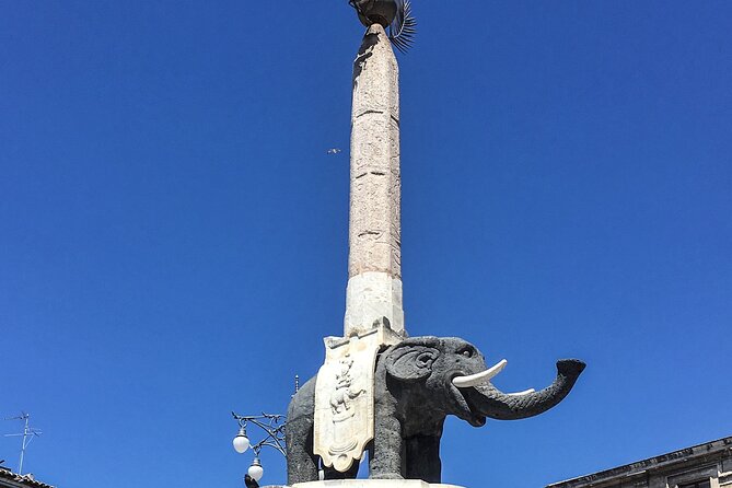 Catania walking Tour - small group - Pacing, group size, and the guide voice