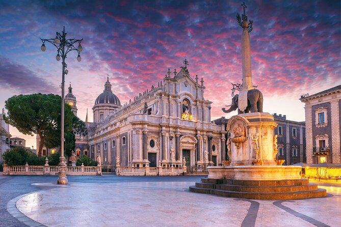 Catania Walking Tour with Audio and Written Guide by a Local - How this self-guided setup works on your phone
