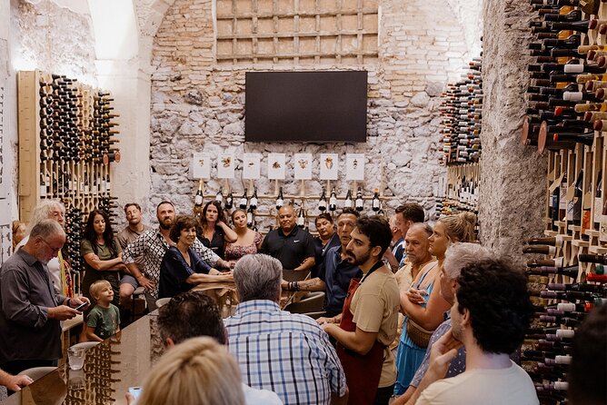 Catania: wine tasting in a metropolitan market - Timing and group size: how 90 minutes can still feel satisfying