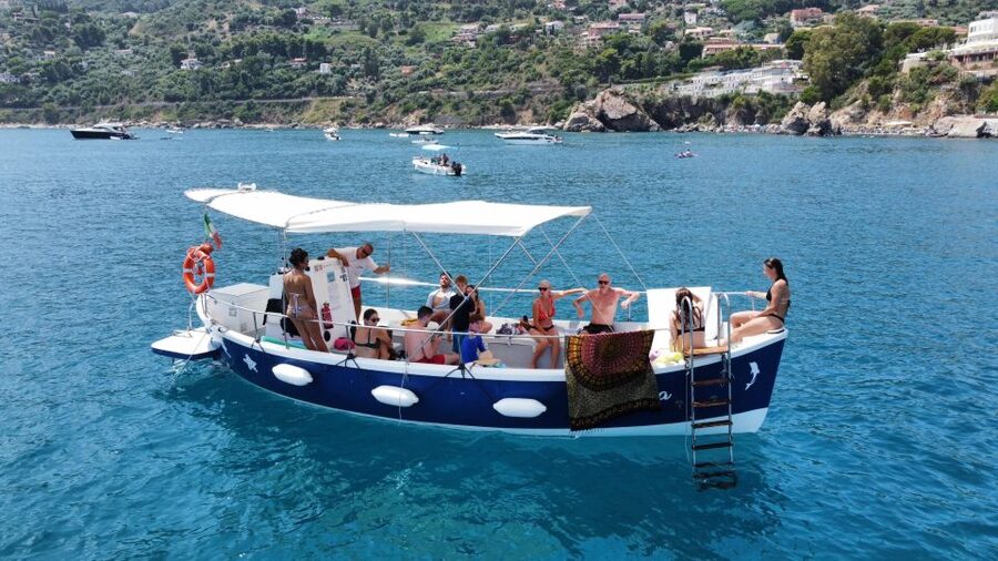 Cefalù: Guided Boat Excursion along the coast of Cafalù - Underwater masks: what you’ll see and how to use them well