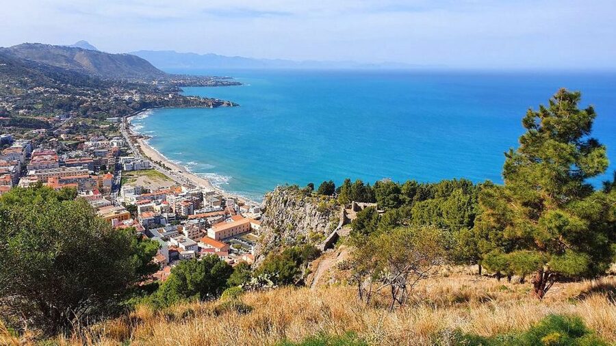 Cefalú: La Rocca Archaeological Park Guided Hiking Tour - Temple of Diana: a fortress-like sanctuary tied to water